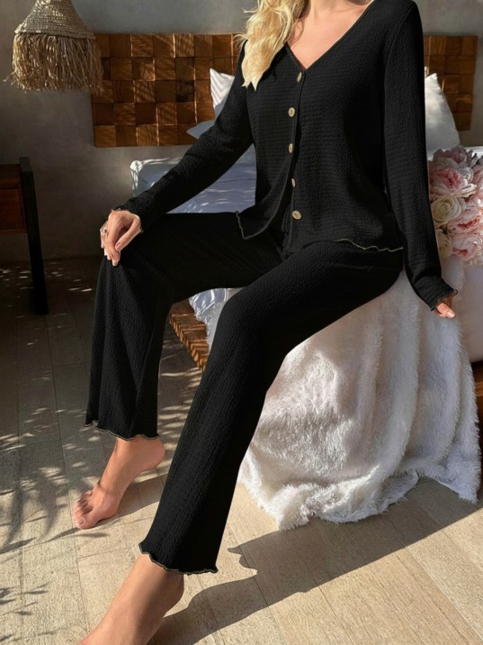 Premium Kadın Fitilli Pijama Takımı – Siyah Gold Biye Detaylı, Yumuşak Dokulu Ev Şıklığı