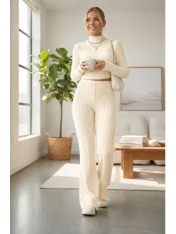 Kadın Ekru Çizgili Boğazlı Crop Top Ve Yüksek Bel Eşofman Takımı Spor Şık Kombin