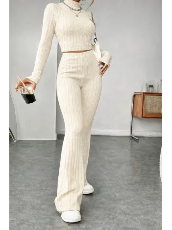 Kadın Ekru Çizgili Boğazlı Crop Top Ve Yüksek Bel Eşofman Takımı Spor Şık Kombin