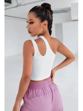 Kadın Beyaz Tek Omuz Cut Out Detaylı Crop Top Bluz – Şık, Rahat Ve Kolay Kombinlenebilir