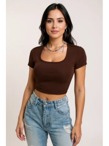 Kadın Kahverengi Yarım Kol Düz Yaka Crop Top Bluz – Şık, Rahat Ve Kolay Kombinlenebilir