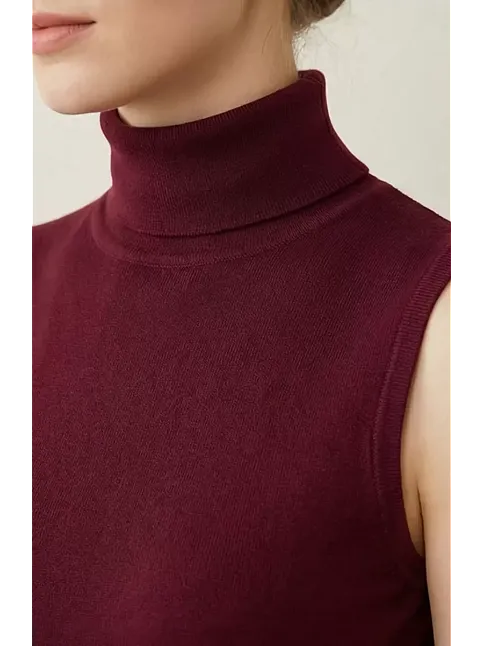 Kadın Bordo Kolsuz Balıkçı Yaka Basic Bluz