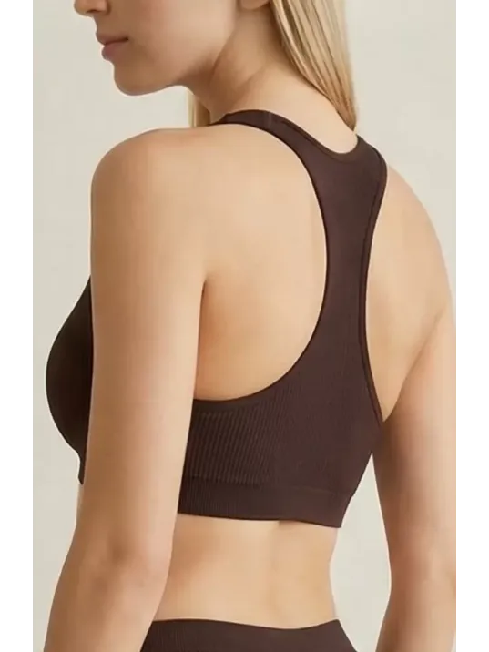 Kadın Kahverengi Desteksiz Seamless Tangalı İç Çamaşır Takımı – Modern, Konforlu Kadın Kahverengi Desteksiz Seamless Tangalı İç Çamaşır Takımı – Modern, Konforlu