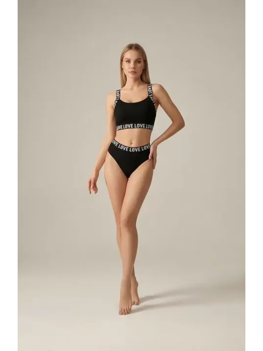Kadın Siyah Çapraz Sırt Ve Love Yazı Detaylı Iç Çamaşır Takımı – Modern, Konforlu