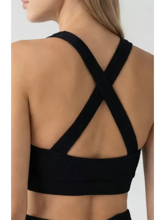 Kadın Siyah Çapraz Sırt Detaylı Iç Çamaşır Takımı – Modern, Konforlu Ve Günlük Kombinlere Uygun