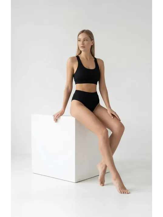 Kadın Siyah Çapraz Sırt Detaylı Iç Çamaşır Takımı – Modern, Konforlu Ve Günlük Kombinlere Uygun