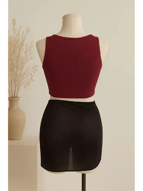 Kadın Bordo Yuvarlak Yaka Crop Ve Siyah Pareo 2'li Set – Modern Ve Şık Tasarım
