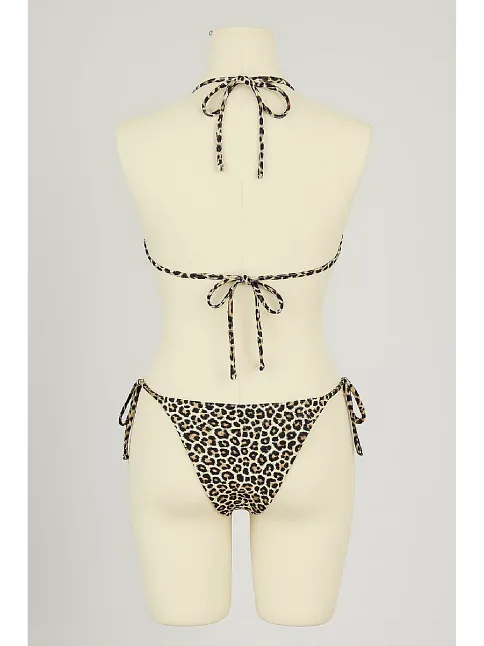Kadın Siyah Ve Leopar Detaylı Yandan Bağlamalı Bikini Takımı – Modern, Konforlu Ve Günlük Kombinlere Uygun
