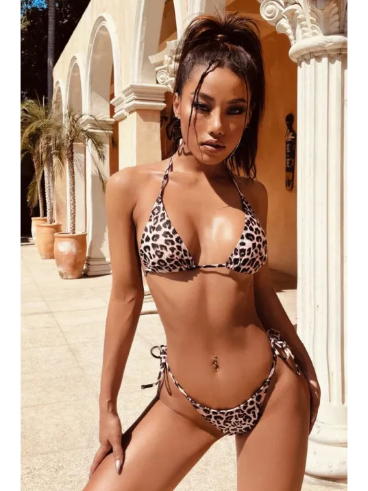 Kadın Leopar Desenli Yandan Bağlamalı Bikini Mayo Takımı – Modern, Konforlu Ve Günlük Kombinlere Uygun