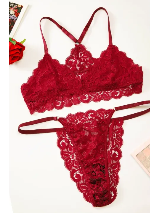 Kadın Bordo Sırtı Dantel Ve İp Detaylı Şık Sütyen Külot Takımı – Modern, Konforlu Ve Günlük Kombinlere Uygun Kadın Bordo Sırtı Dantel Ve İp Detaylı Şık Sütyen Külot Takımı – Modern, Konforlu Ve Günlük Kombinlere Uygun