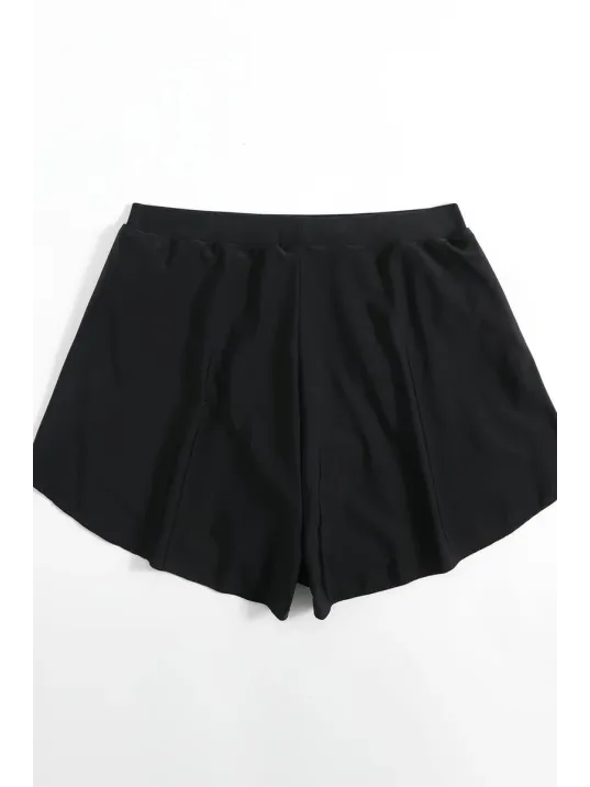 Kadın Siyah Yırtmaçlı Etek Görünümlü Şık Deniz Şortu – Modern Ve Şık Tasarım Kadın Siyah Yırtmaçlı Etek Görünümlü Şık Deniz Şortu – Modern Ve Şık Tasarım