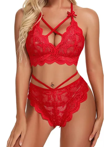 Kırmızı Çapraz Ip Detaylı Şık Sütyen Külot Takım