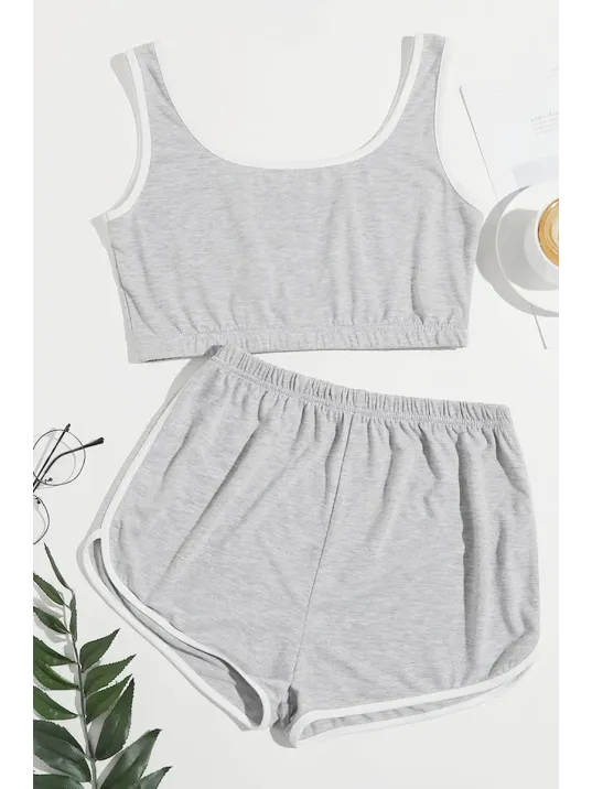 Kadın Gri Askılı Crop Top Ve Şortlu Gecelik Takım Kadın Gri Askılı Crop Top Ve Şortlu Gecelik Takım
