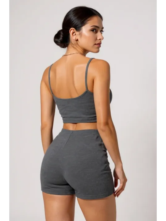 Kadın Antrasit Gri Şortlu Kaşkorse Gecelik Takım – Modern, Konforlu Ve Günlük Kombinlere Uygun
