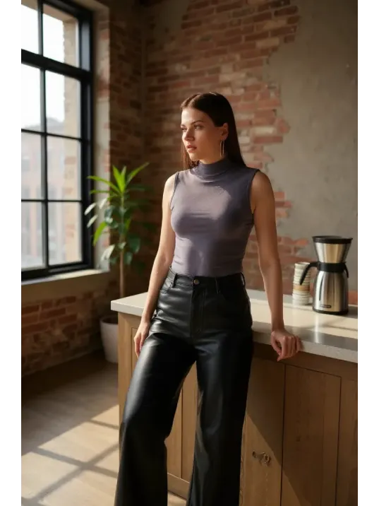 Kadın Antrasit Gri Kolsuz Balıkçı Yaka Basic Bluz Kadın Antrasit Gri Kolsuz Balıkçı Yaka Basic Bluz