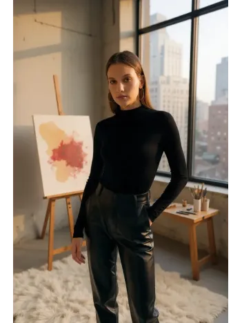 Kadın Siyah Parmak Detaylı Esnek Uzun Kollu Body