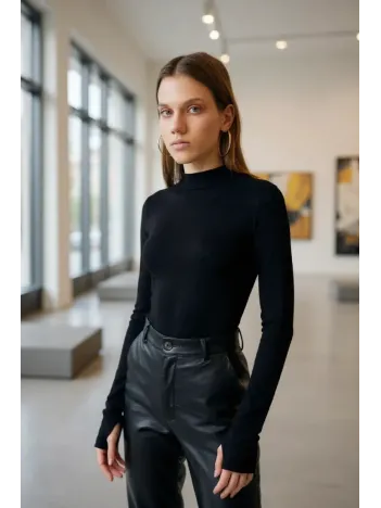 Kadın Siyah Parmak Detaylı Esnek Uzun Kollu Body Kadın Siyah Parmak Detaylı Esnek Uzun Kollu Body