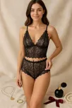 Kadın Siyah Dantel Bralet Şort Takımı – Şık, Zarif Ve Feminen İç Giyim