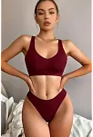Kadın Bordo Seamless Tanga Sütyen Takım – Modern, Konforlu Ve Günlük Kombinlere Uygun Kadın Bordo Seamless Tanga Sütyen Takım – Modern, Konforlu Ve Günlük Kombinlere Uygun