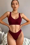 Kadın Bordo Seamless Tanga Sütyen Takım – Modern, Konforlu Ve Günlük Kombinlere Uygun