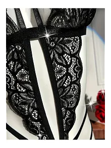 Kadın Seksi Dantelli İç Çamaşırı