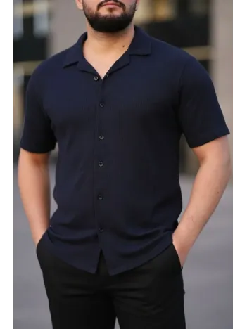 Erkek Waffle Kumaş Kısa Kollu Düğmeli Açık Yaka Regular Fit Gömlek - Lacivert Erkek Waffle Kumaş Kısa Kollu Düğmeli Açık Yaka Regular Fit Gömlek - Lacivert