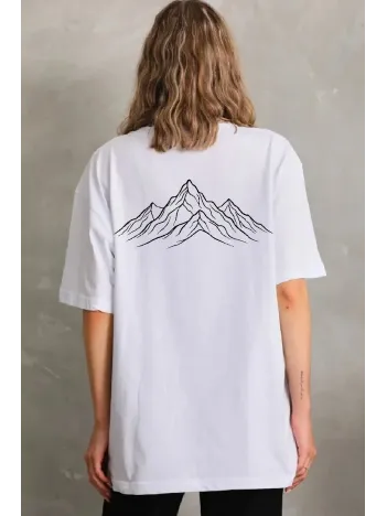 Kadın Nihilist Penguen Özel Tasarım Oversize Bisiklet Yaka Tişört - Beyaz