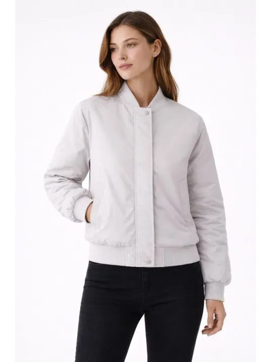 Kadın Premium Bomber Ceket Çıtçıt Kapamalı, Ribana Manşetli, Astarlı, Regular Fit Mont - Beyaz Kadın Premium Bomber Ceket Çıtçıt Kapamalı, Ribana Manşetli, Astarlı, Regular Fit Mont - Beyaz
