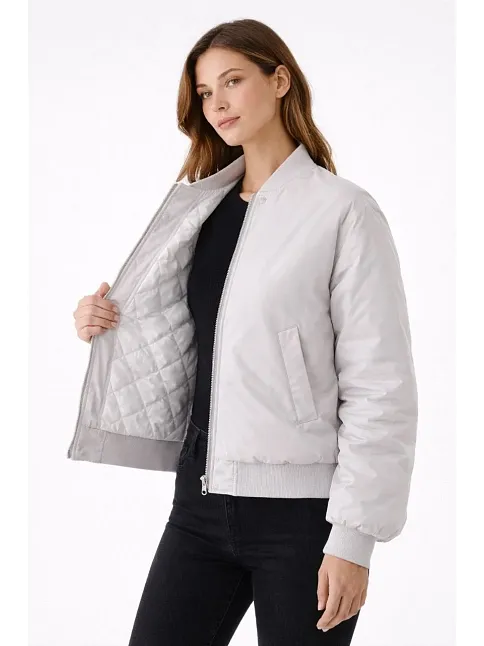Kadın Premium Bomber Ceket Çıtçıt Kapamalı, Ribana Manşetli, Astarlı, Regular Fit Mont - Beyaz