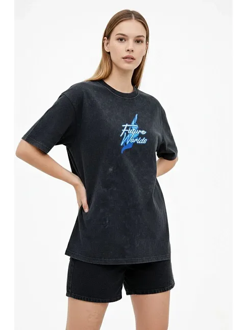 Kadın Asit Yıkamalı Oversize Tişört Future Worlds Baskılı Bisiklet Yaka Kısa Kollu Streetwear %100 Pamuk Street Style T-shirt - Siyah