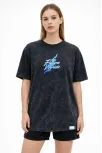 Kadın Asit Yıkamalı Oversize Tişört Future Worlds Baskılı Bisiklet Yaka Kısa Kollu Streetwear %100 Pamuk Street Style T-shirt - Siyah