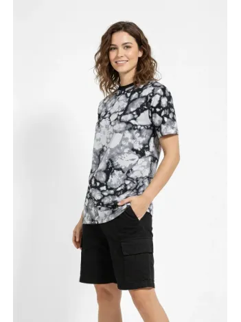 Kadın Siyah Gri Taş Desenli Tişört – Regular Kalıp, Bisiklet Yaka, Dijital Baskılı Modern Tasarım T-shirt - Siyah Kadın Siyah Gri Taş Desenli Tişört – Regular Kalıp, Bisiklet Yaka, Dijital Baskılı Modern Tasarım T-shirt - Siyah