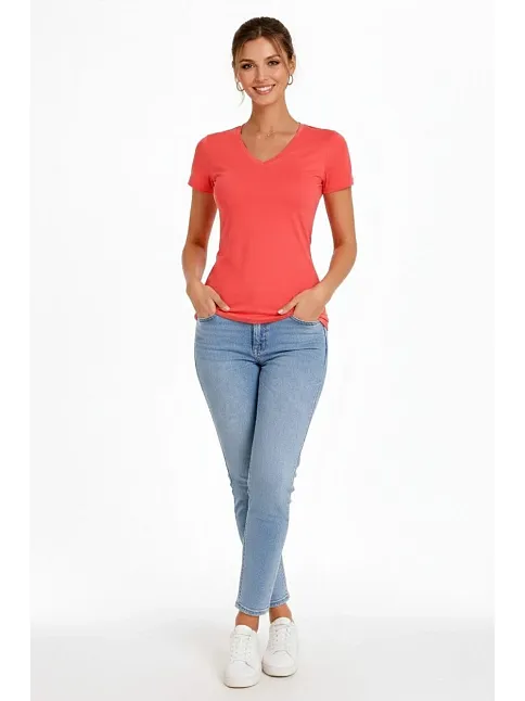 Kadın T-shirt V Yaka Slim Fit Likralı Tişört Günlük Basic Body - Nar Çiçeği