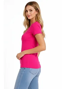 Kadın T-shirt V Yaka Slim Fit Likralı Tişört Günlük Basic Body - Pembe