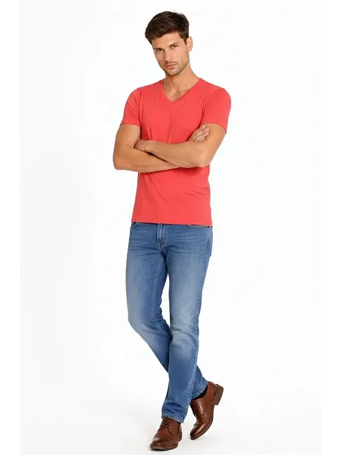 Erkek T-shirt V Yaka Slim Fit Dar Kesim Likralı Tişört Günlük Basic Body - Nar Çiçeği