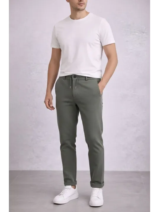Erkek Diagonel Mikro Dokulu Duble Paça Cepli Pantolon Bağcıklı Bel, Modern Kesim - Haki Erkek Diagonel Mikro Dokulu Duble Paça Cepli Pantolon Bağcıklı Bel, Modern Kesim - Haki