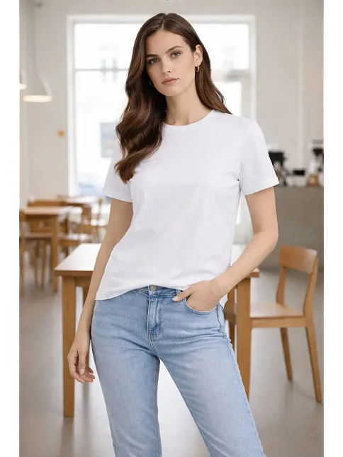 Kadın Bisiklet Yaka Tişört Regular Kalıp Basic Pamuklu Günlük Kullanım T-shirt - Beyaz