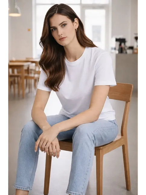 Kadın Bisiklet Yaka Tişört Regular Kalıp Basic Pamuklu Günlük Kullanım T-shirt - Beyaz