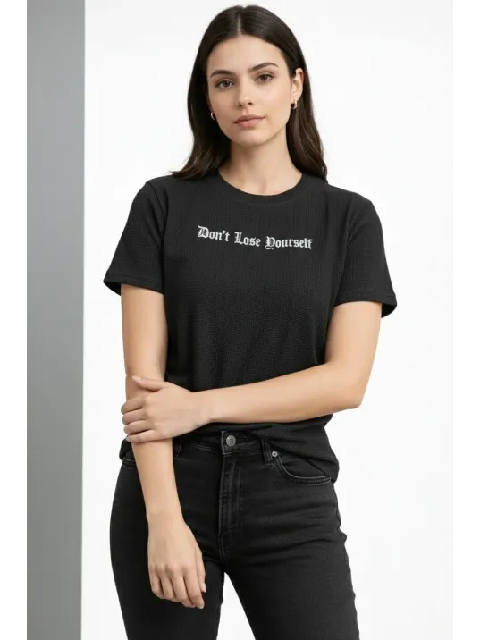 Kadın Wafıl Kumaş Tişört Regular Kalıp Bisiklet Yaka Baskılı Günlük Basic T-shirt - Siyah