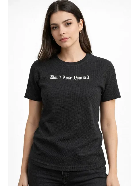Kadın Wafıl Kumaş Tişört Regular Kalıp Bisiklet Yaka Baskılı Günlük Basic T-shirt - Siyah