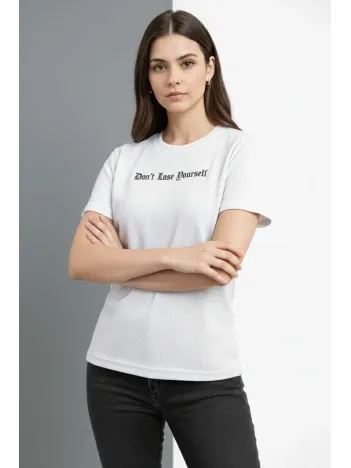 Kadın Wafıl Kumaş Tişört Regular Kalıp Bisiklet Yaka Baskılı Günlük Basic T-shirt - Beyaz