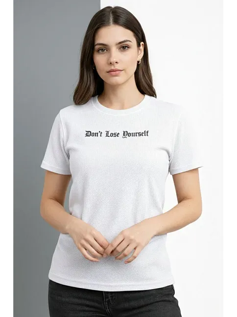 Kadın Wafıl Kumaş Tişört Regular Kalıp Bisiklet Yaka Baskılı Günlük Basic T-shirt - Beyaz