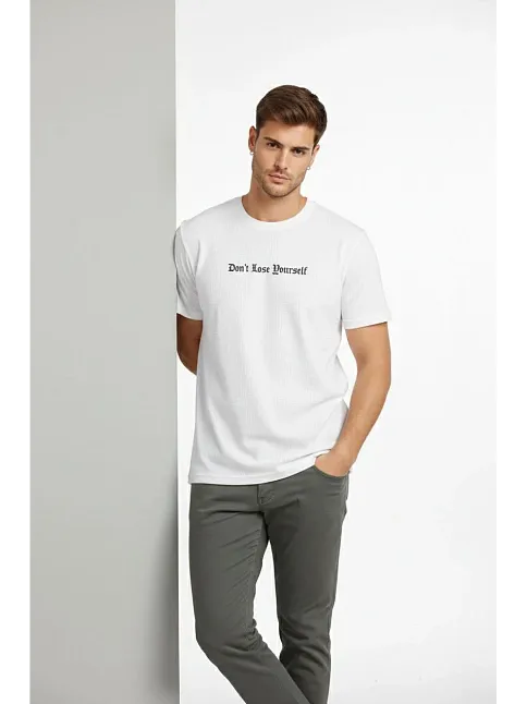 Erkek Wafıl Kumaş Tişört Regular Kalıp Bisiklet Yaka Baskılı Günlük Basic T-shirt - Beyaz