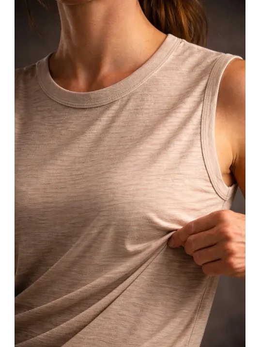 Kadın Flamlı Kumaş Sıfır Kolsuz Atlet Basic Spor Üst, Günlük Ve Fitness Kullanımına Uygun - Taş Kadın Flamlı Kumaş Sıfır Kolsuz Atlet Basic Spor Üst, Günlük Ve Fitness Kullanımına Uygun - Taş