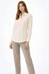 Kadın Uzun Kollu Gömlek Düğmeli Klasik Yaka Günlük Ve Ofis Şıklığına Uygun - Krem