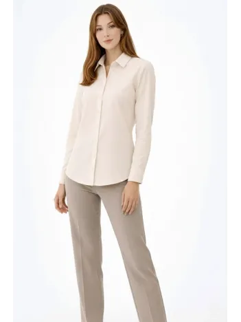 Kadın Uzun Kollu Gömlek Düğmeli Klasik Yaka Günlük Ve Ofis Şıklığına Uygun - Krem