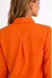 Kadın Uzun Kollu Gömlek Düğmeli Klasik Yaka Günlük Ve Ofis Şıklığına Uygun - Turuncu Kadın Uzun Kollu Gömlek Düğmeli Klasik Yaka Günlük Ve Ofis Şıklığına Uygun - Turuncu