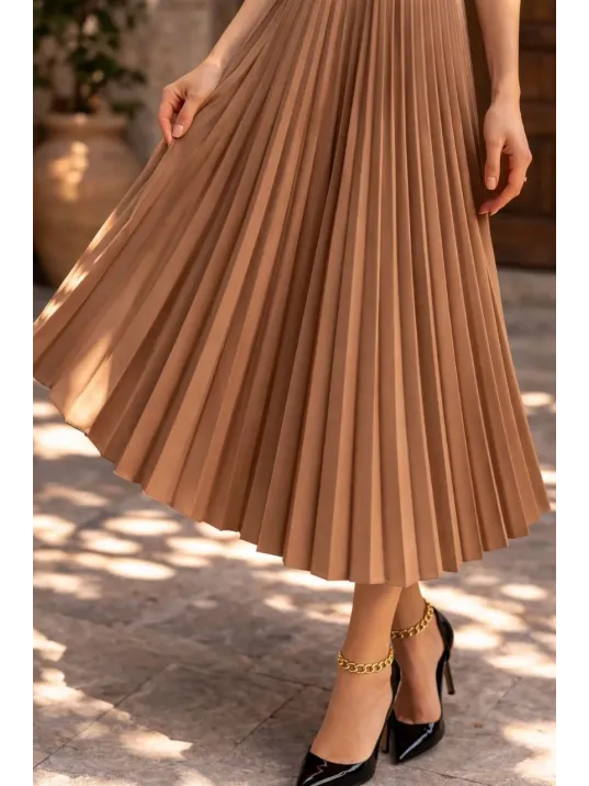 Kadın 90 Cm Saten Kumaş Pliseli Midi Etek Şık Ve Zarif Tasarım - Kahverengi