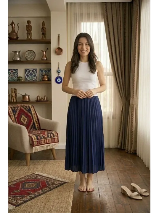 Kadın 90 Cm Saten Kumaş Pliseli Midi Etek Şık Ve Zarif Tasarım - Lacivert Kadın 90 Cm Saten Kumaş Pliseli Midi Etek Şık Ve Zarif Tasarım - Lacivert