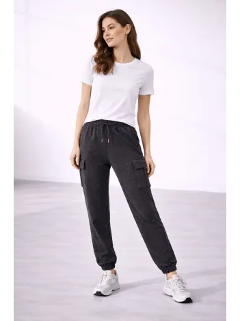 Kadın Jogger Eşofman Altı Rahat Kalıp, Kargo Cepli, Lastikli Paça, Günlük Spor Pantolon - Füme